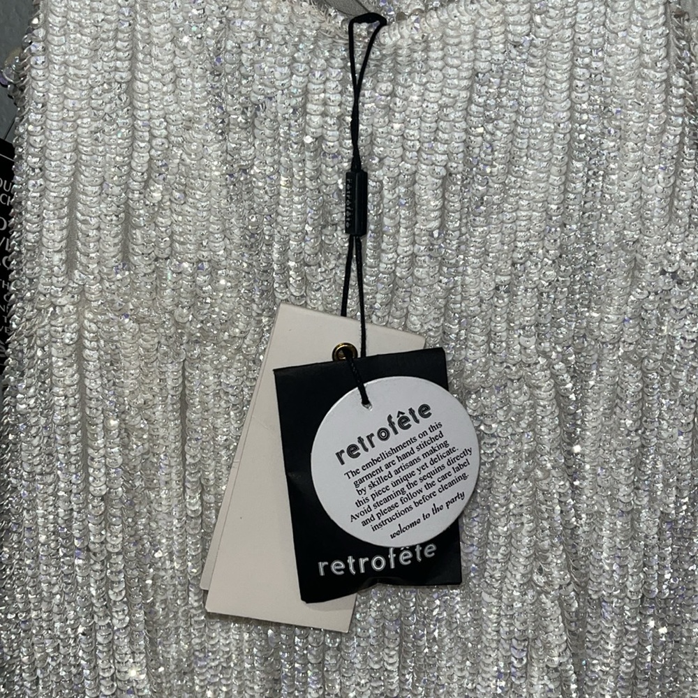 Retrofête JILL SEQUIN DRESS NWT
Size XS Color: Moonglow White - Picture 14 of 17